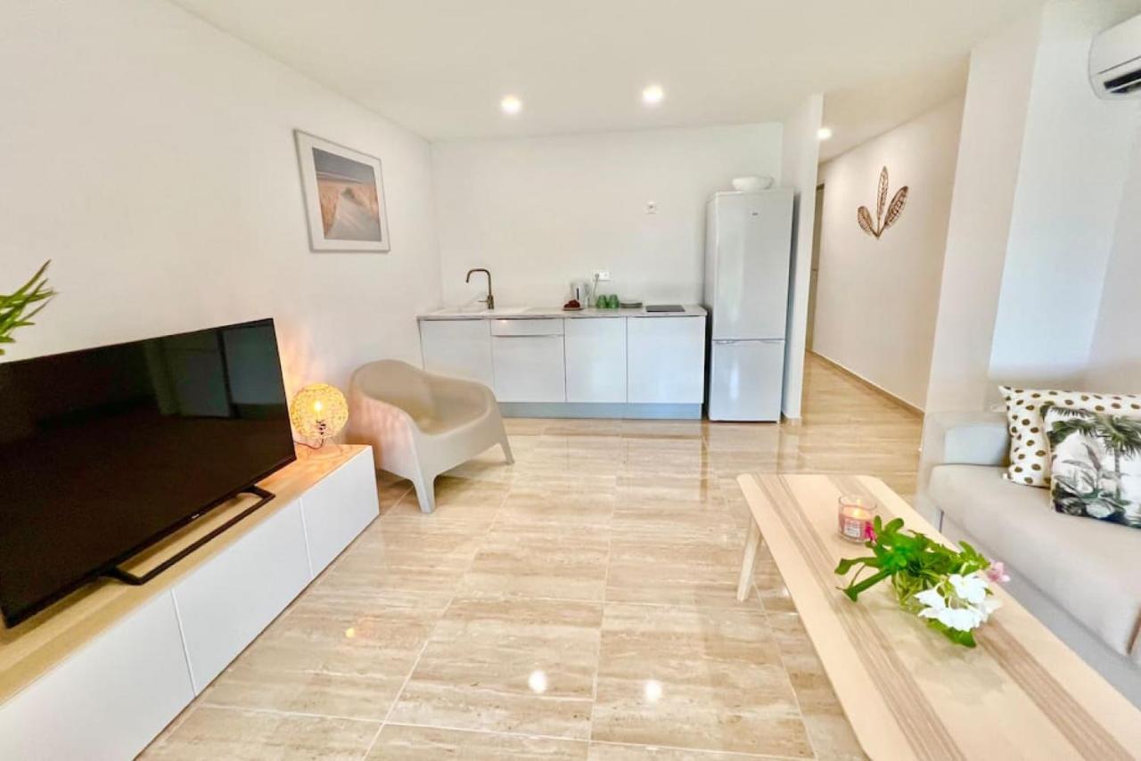 Maracuja 7, Orient Bay Village, Walkable Beach At 100M Exterior photo